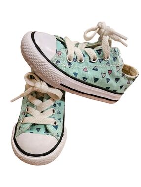 Converse Chuck Taylor All Star Sneaker Mint Geometric Triangles Kid's Size 5 NEW